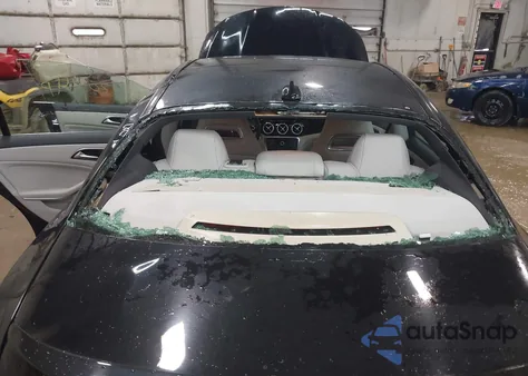 2015 Mercedes-Benz Cla 250 4Matic z USA, uszkodzony, nr VIN WDDSJ4GB2FN221329